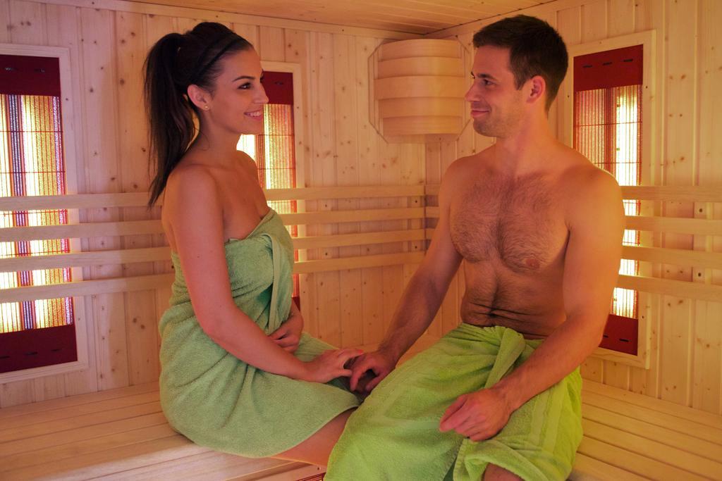 Natura Park Hotel Ostrowo  Bagian luar foto