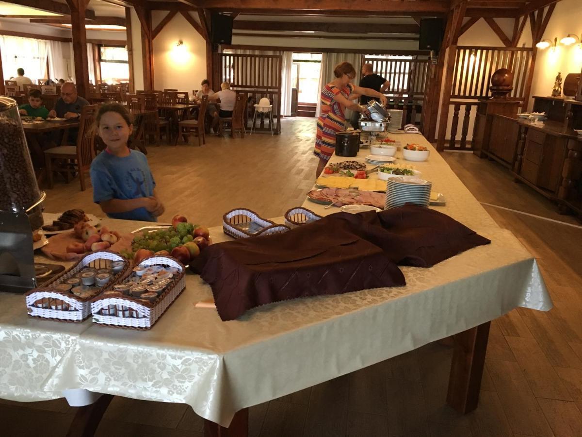 Natura Park Hotel Ostrowo  Bagian luar foto
